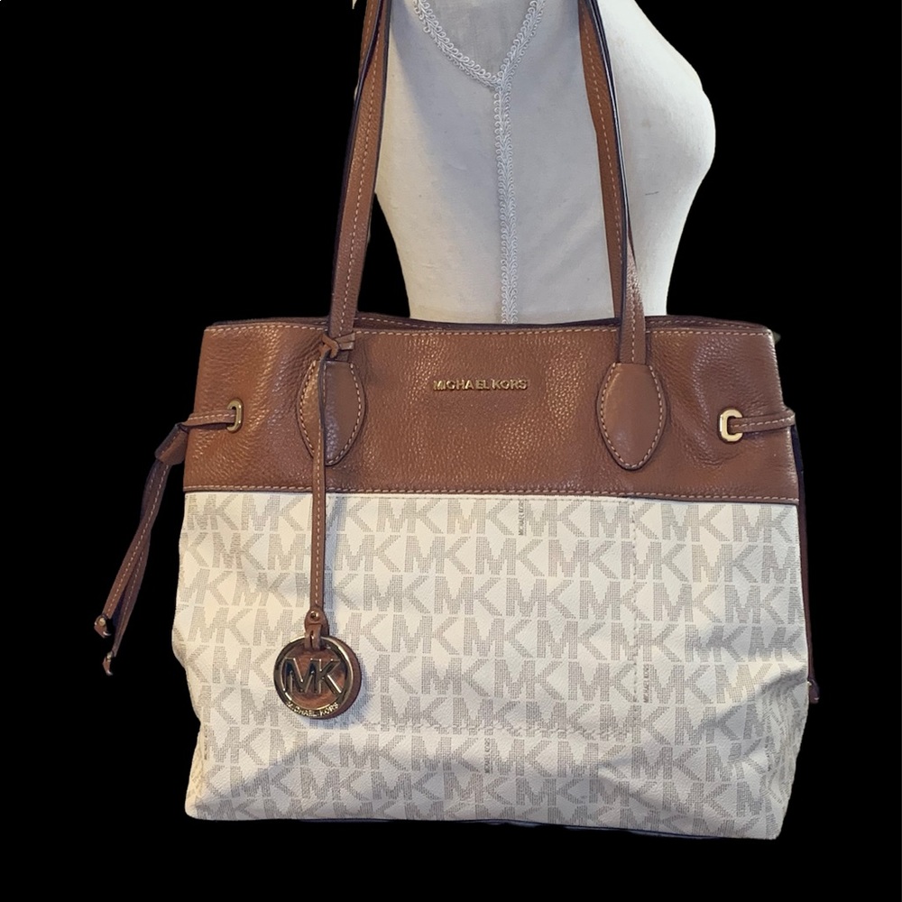 Michael Kors Tote